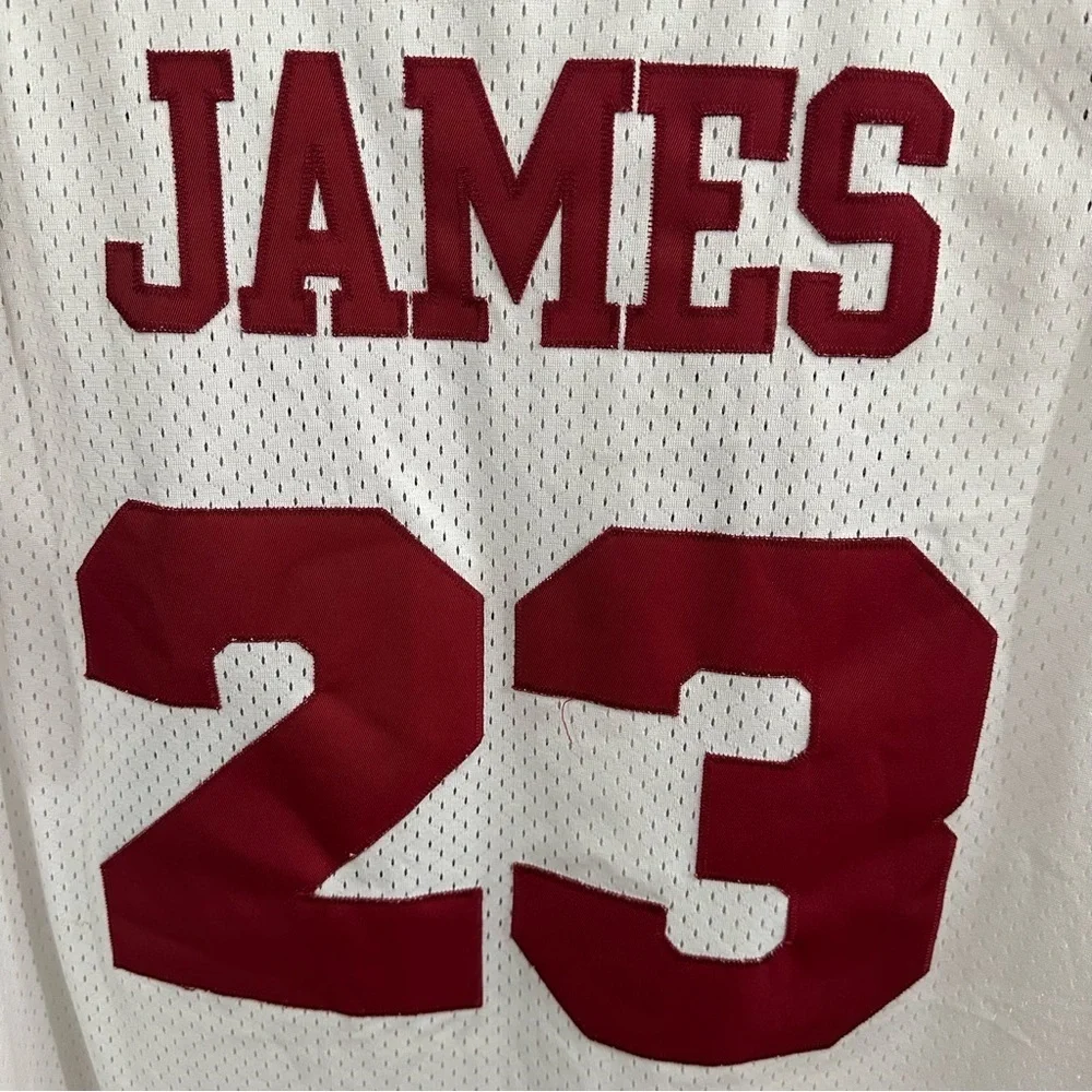 Y2K Nike NBA Cleveland Cavaliers LeBron James Jersey